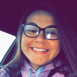 Meet your Posher, Mia